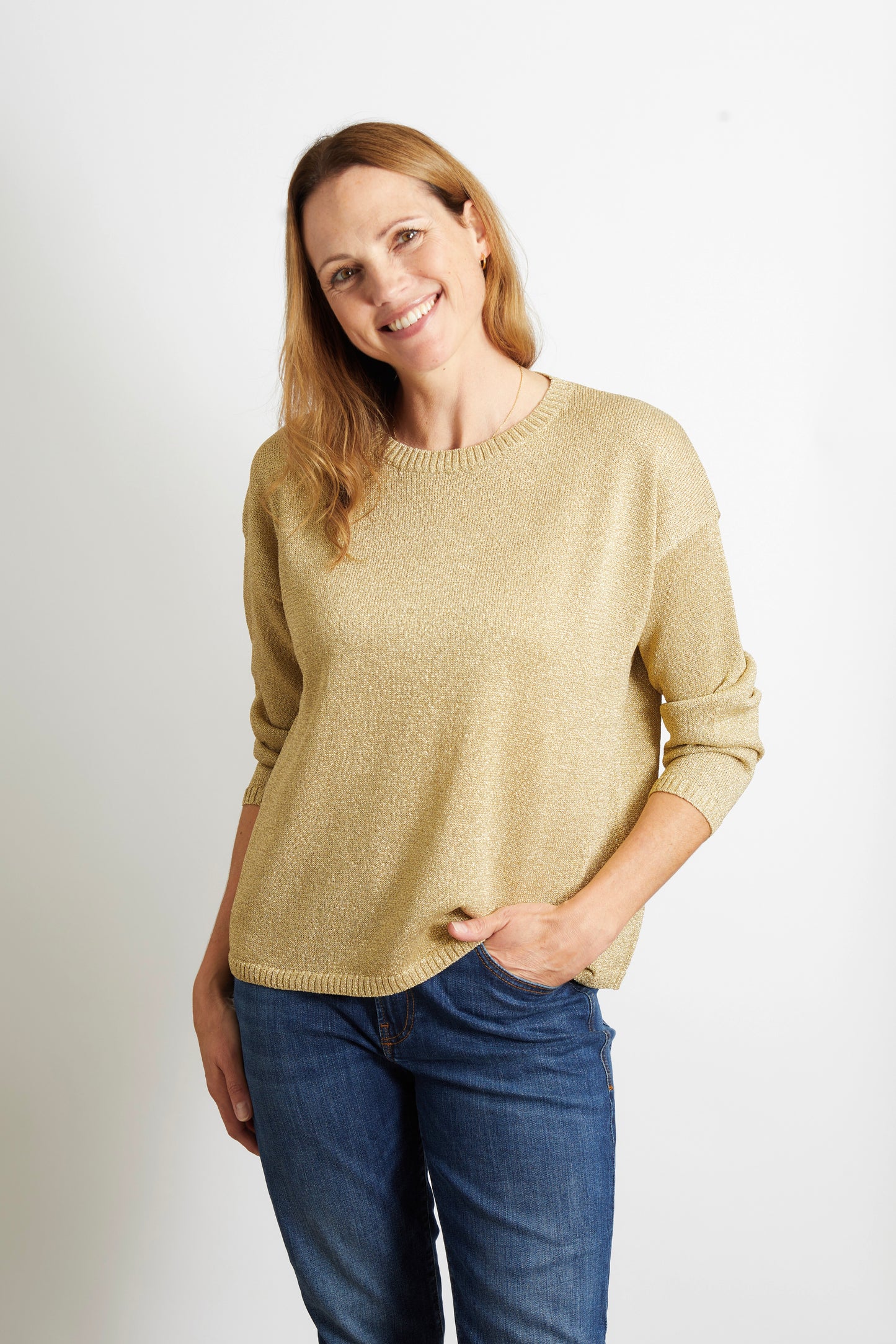 Women’s Shimmering Lurex Long Sleeve Top in Gold