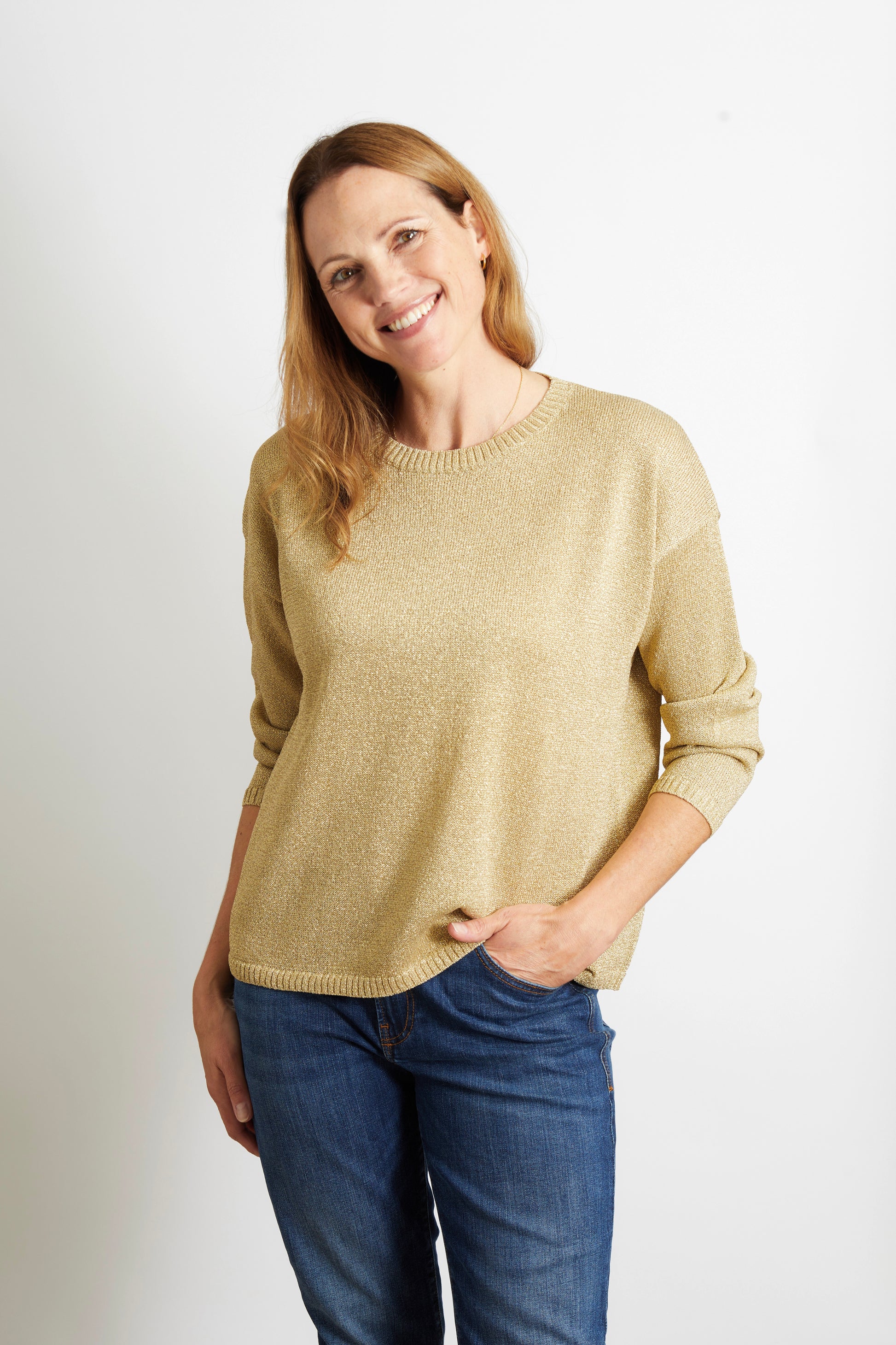 Women’s Shimmering Lurex Long Sleeve Top in Gold